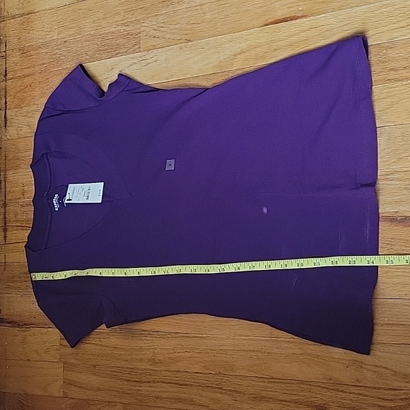 Express Tshirt - Picture 4 of 6